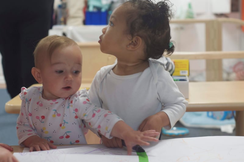 SL_infant_colouring_in