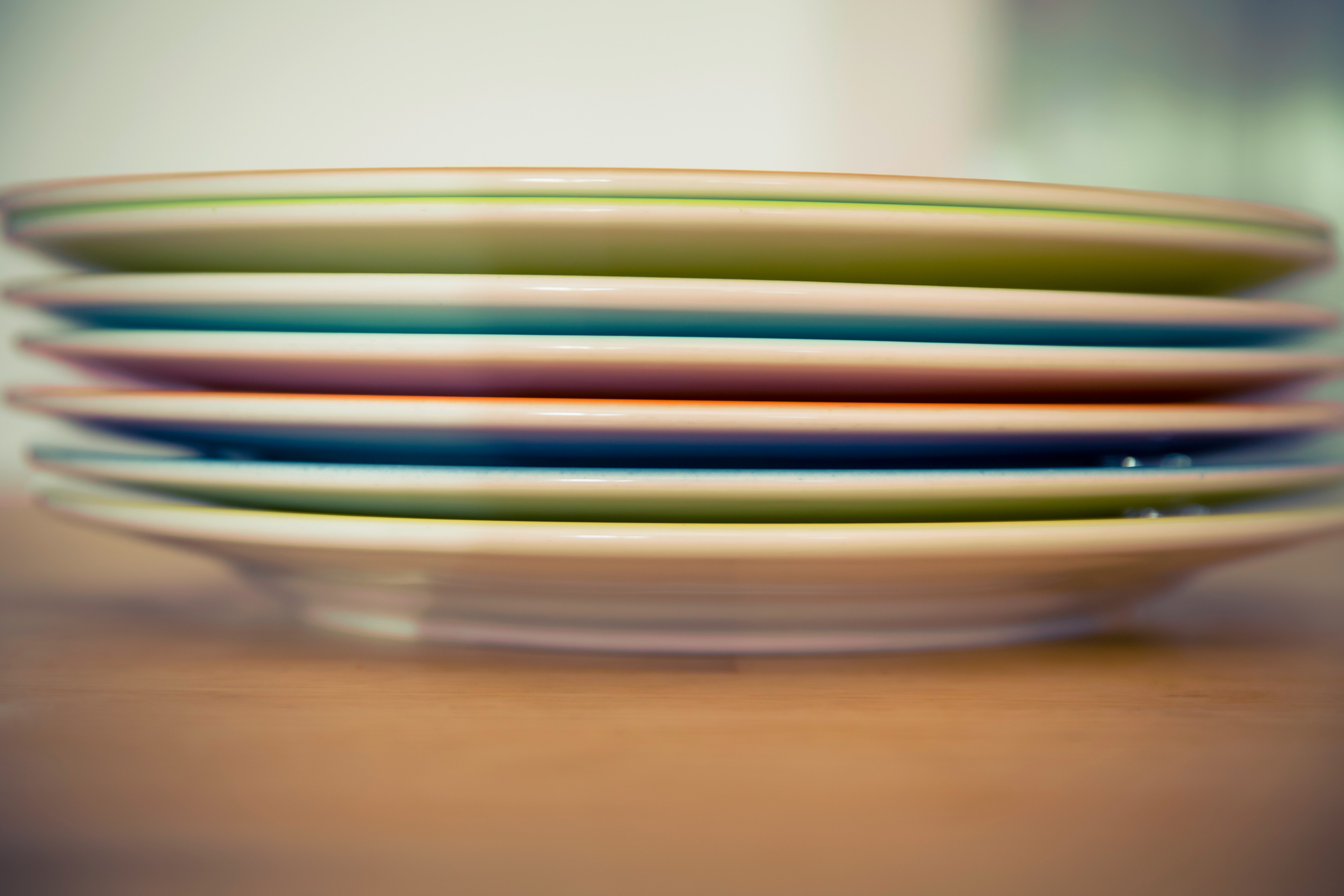 depth-of-field-plates-stack-95218